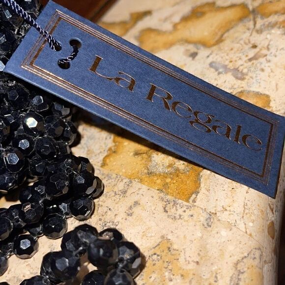 NWT La Regale macrame black bead mini bag - Picture 4 of 8